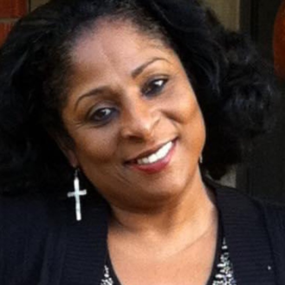 Meet your Posher, Debra